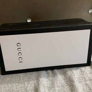 Slide size 38 US SIZE 7